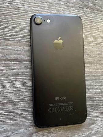 iPhone 7, black, черный, 32 гб, в очень хорошем состоянии