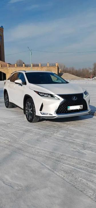 Аренда автомобиля Lexus RX