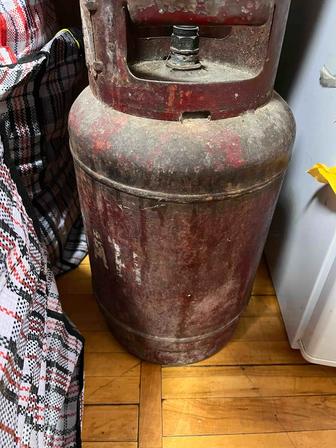 Срочно продам газ баллон