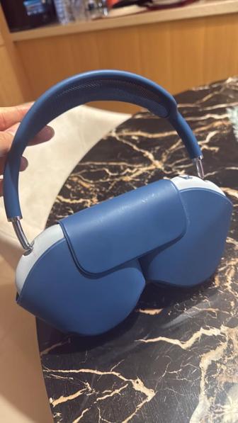 Продам AirPods Max наушники