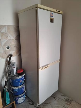 Продам холодильник рабочий