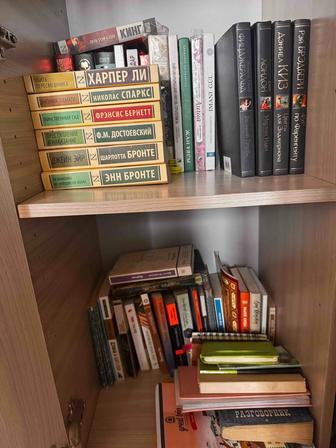 Продам книги