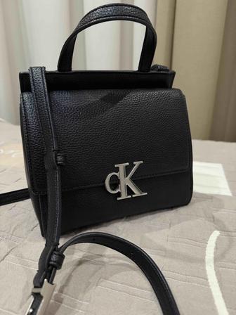 Сумка кросс-боди Calvin Klein оригинал