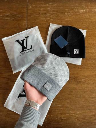 Шапка Луи Виттон