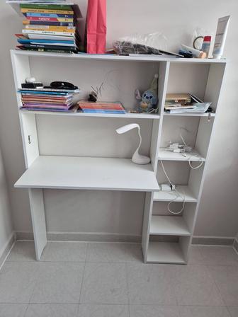 Продам стол ученический