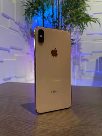 Iphone XS MAX (78 емкость) в идеальном состоянии,все работает любые проверк