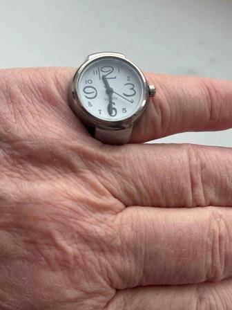 Перстень-часы