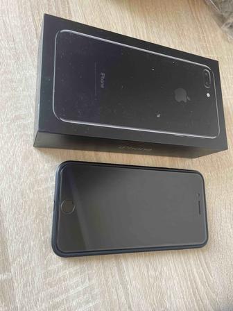 Продам айфон 7plus Jet Black