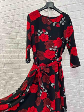 Продам платья