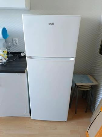 Холодильник Artel