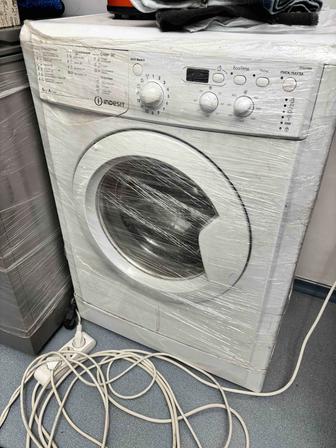 Продам Стиральную Машину indesit