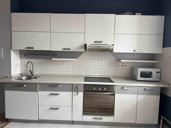 Продам кухонный гарнитур в хорошем состоянии , самовызов