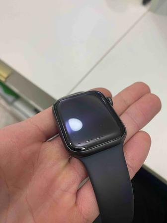 Apple Watch  44 mm черные