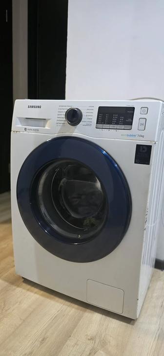 Продам стиральную машину