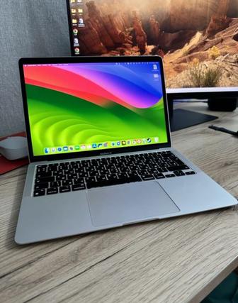 MacBook Air M1