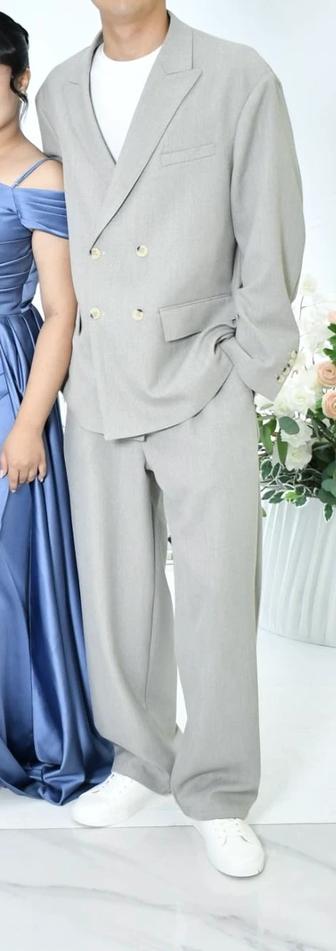 Мужской костюм