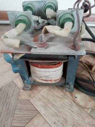 Зарядное устройство для автомобиля на 12 вольт