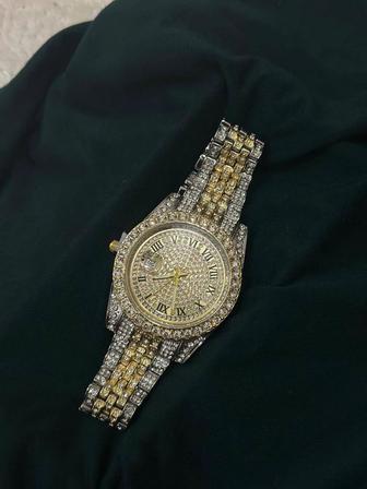 Әйелдер қолсағаты