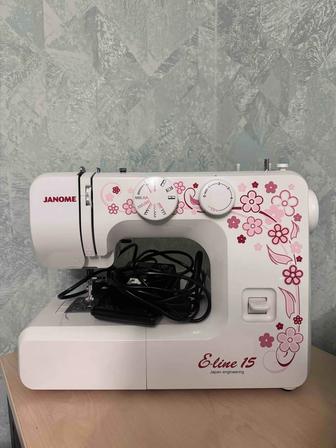 Швейная машина Janome