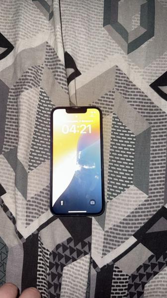 Продам Айфон