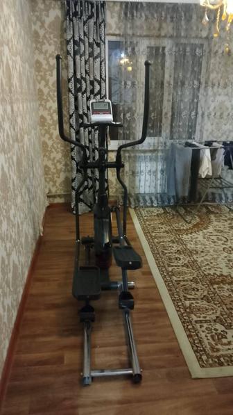 Эллиптический тренажер