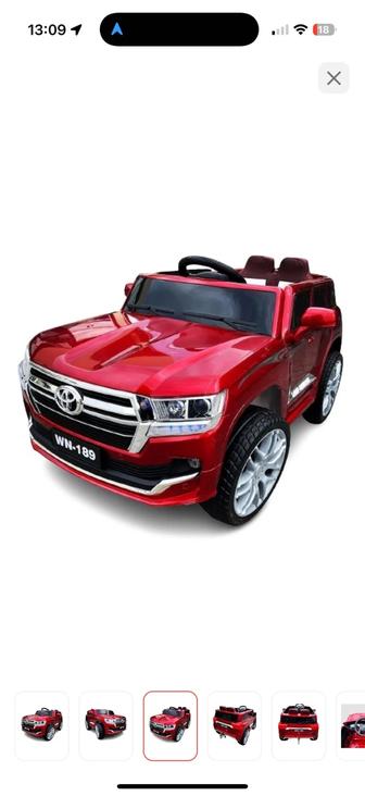 Машина с пультом