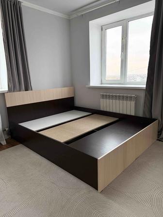 Двух спальная кровать