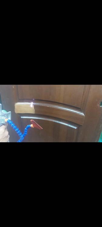 Лазерная чистка деревянных изделий, металла, камня