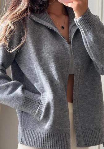 Кофточка на замке