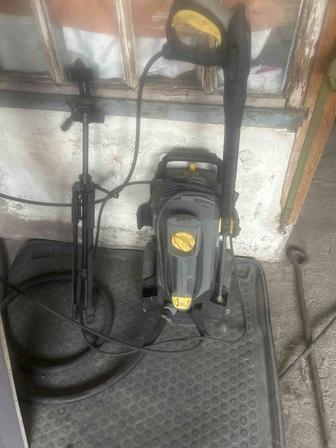 Мойка высокого давления Karcher Professional HD 5/15 C