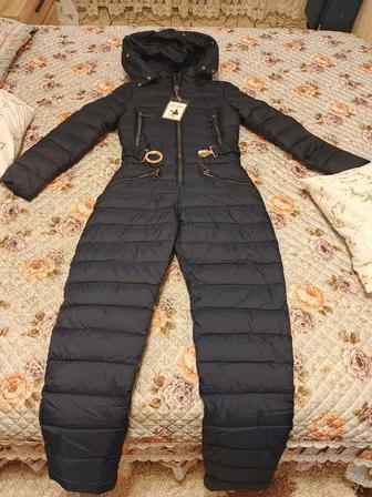 Продам женский комбинезон