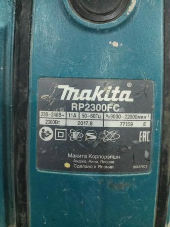 Продам Фрезер Макита 2300