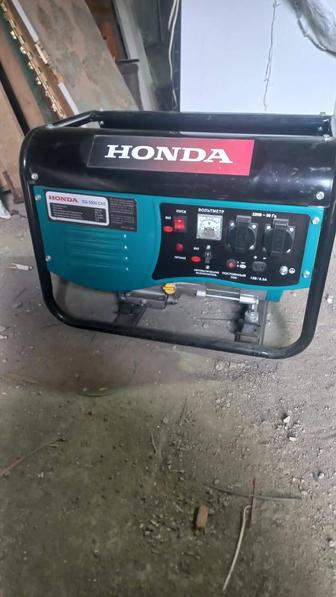 Бензиновый генератор Honda