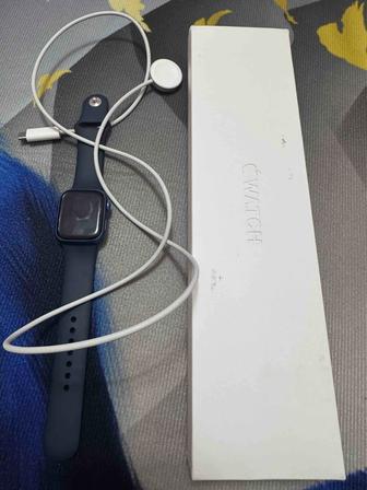 Продам Apple Watch 7 41mm