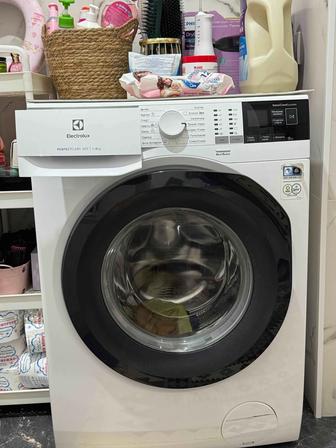 Стиральная машина Electrolux