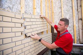 МОНТАЖ ВИНИЛОВОГО САЙДИНГА (ПВХ-ПАНЕЛЕЙ) В КОНАКОВЕ ПОД КЛЮЧ