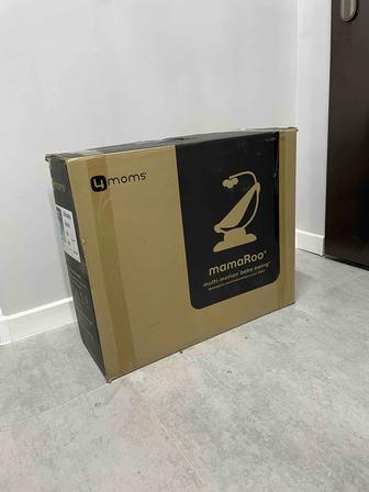 Электрокачель 4Moms MamaRoo5 Grey с вкладышем Maroon/Plush