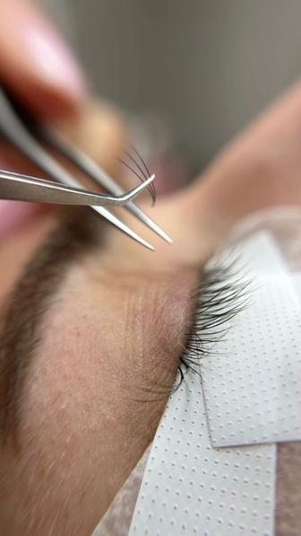 Наращивание ресниц