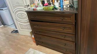 Продам комод и тумба