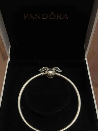 Продам браслет Pandora и шармы