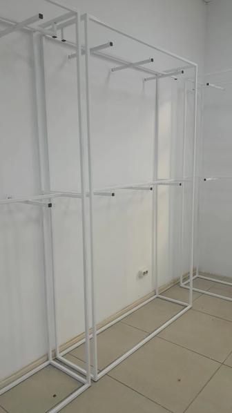 Продам стойку для вешалок