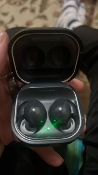 Samsung Galaxy buds 2