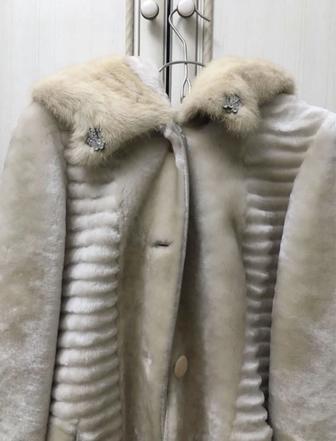 Шуба Мутоновая натуральная