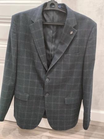 Пиджак и рубашка