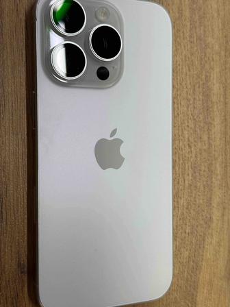 Продам айфон 16 про