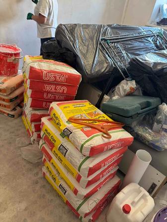 Продам гипсовую смесь 14 мешков