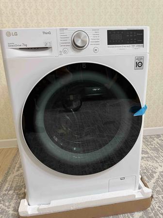 Продам стиральную машинку LG на 7 кг