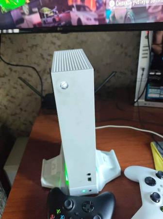 Игровая приставка Xbox S