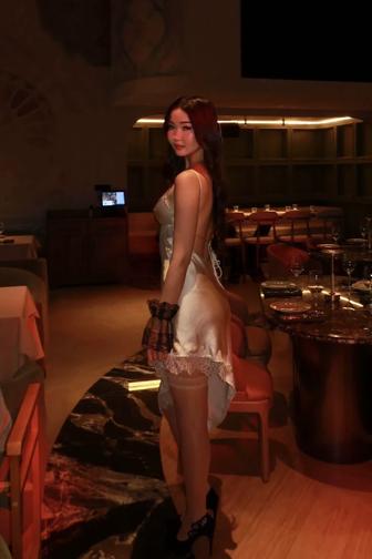 Платье брендовое