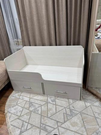 Продам кровать